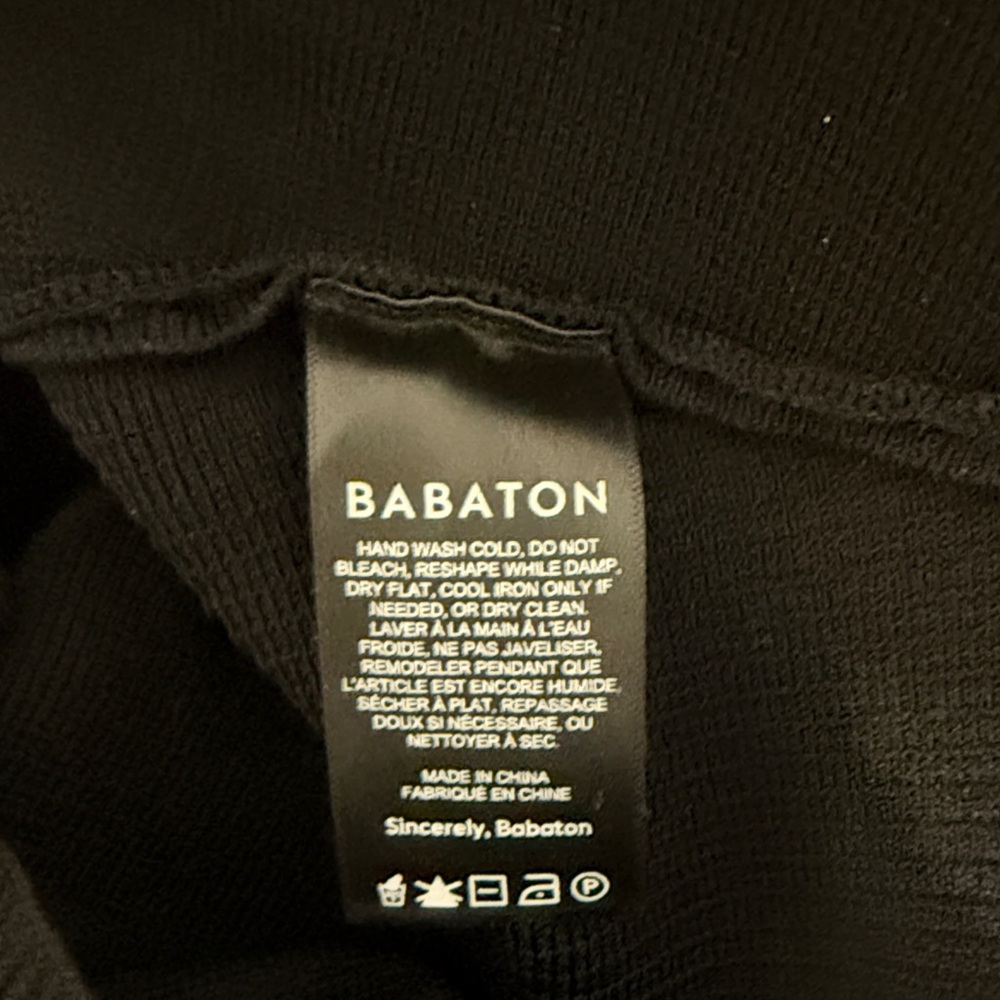Babaton Black Ribbed Crop Top - Picture 14 of 15